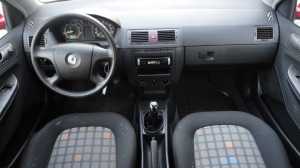 Škoda Fabia 1.2 rok 2006 NEOMEZENÉ KM