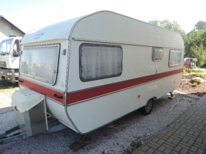 Obytný karavan WILK S 530