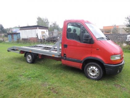 Autoodtahovka Renault Master